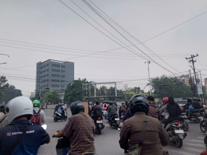 bmkg_kabut_asap_masih_kepung_sumut_hingga_tiga_hari_ke_depan