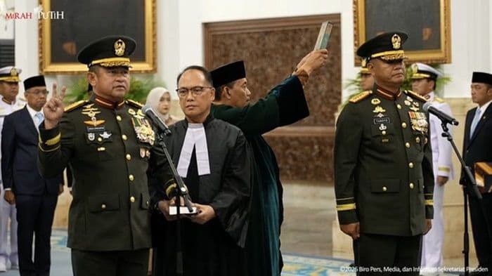 gantikan_maruli_simanjuntak_prabowo_resmi_lantik_tandyo_budi_revita_jadi_ksad_