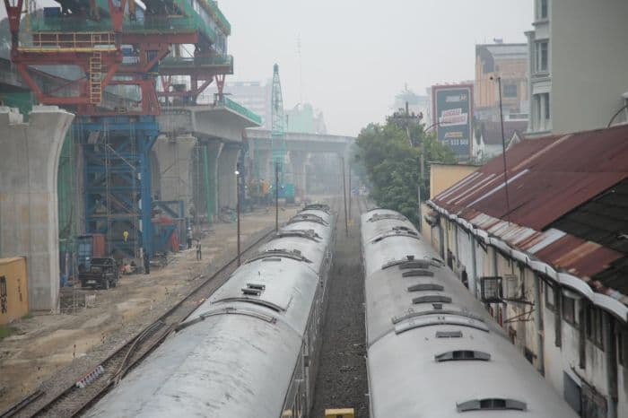 kabut_asap_meluas_di_sumut_kai_catat_ketepatan_waktu_kereta_api_100_persen