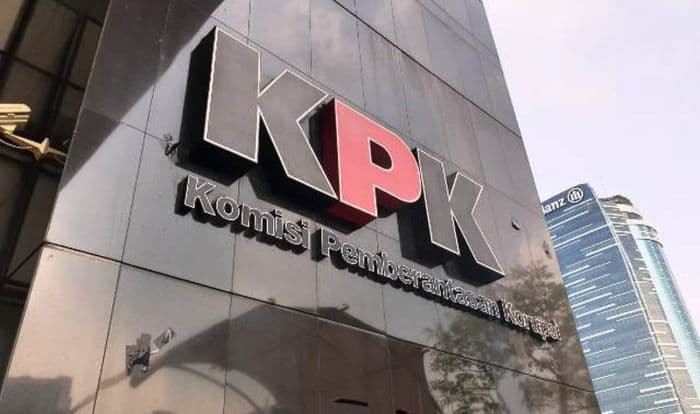 kpk_dikabarkan_ott_bupati_klaten_hamenang_wajar_ismoyo