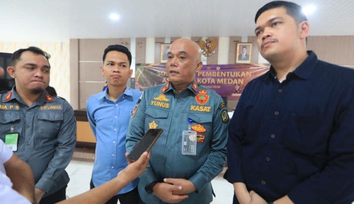satpol_pp_medan_targetkan_pembentukan_aslinmas_di_151_kelurahan