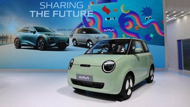 daftar_lengkap_harga_mobil_listrik_di_indonesia_desember_2025_mulai_rp152_juta_hingga_rp76_miliar