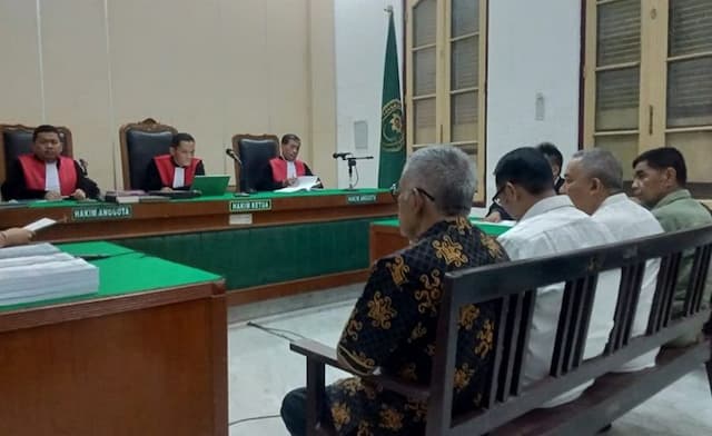 empat_terdakwa_korupsi_gedung_balei_merah_putih_siantar_dituntut_5_tahun_penjara