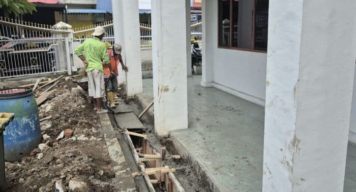 halaman_kantor_wali_kota_kerap_banjir_pemko_binjai_bangun_sistem_drainase_