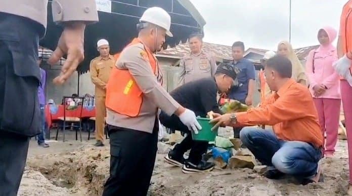 kapolres_batu_bara_groundbreaking_sppg_keempat_di_medang_deras_