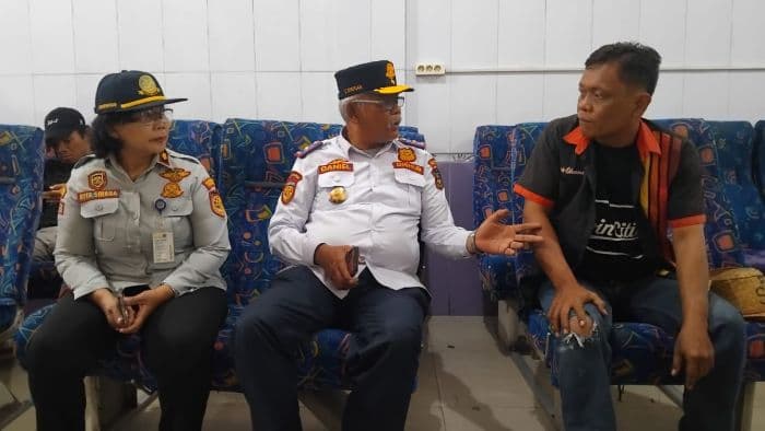 pengalihan_naikturun_penumpang_ke_terminal_tanjung_pinggir_belum_maksimal_pemko_gandeng_polres_siantar