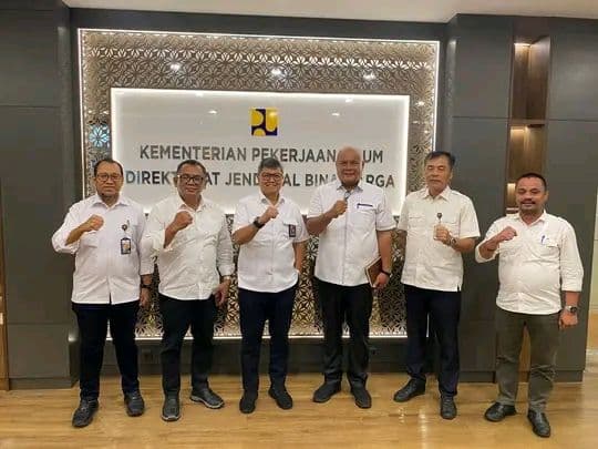 percepat_pembangunan_bupati_nias_utara_jalin_sinergi_dengan_kementerian
