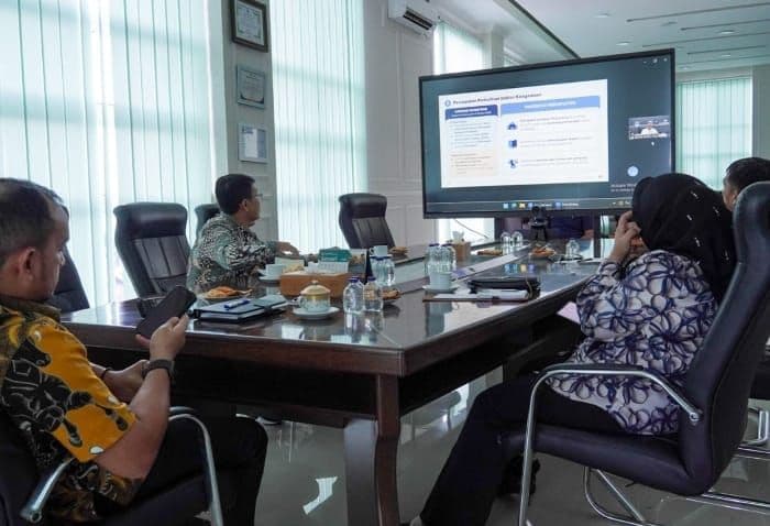 rakor_satgas_pascabencana_sumatera_wali_kota_tebing_tinggi_ikuti_arahan_mendagri_tito_karnavian