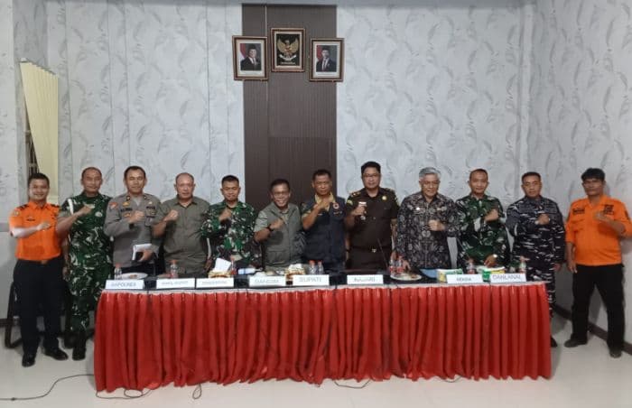 rakor_forkopimda_sepakati_tapteng_tetapkan_masa_transisi_menuju_pemulihan_bencana