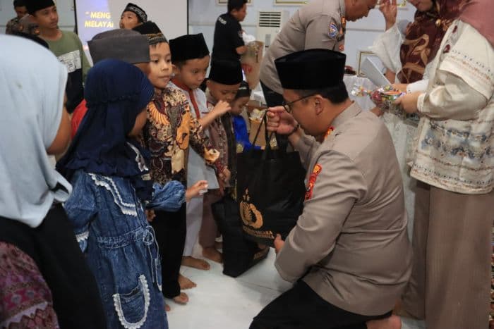 sambut_ramadan_1447_hijriah_polres_langkat_gelar_doa_bersama_dan_santuni_anak_yatim