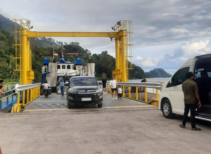 ramp_check_rampung_kapal_feri_danau_toba_siap_angkut_pemudik_lebaran