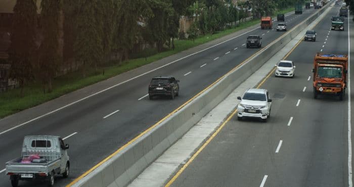 lalu_lintas_di_tol_mktt_meningkat_kurang_sepekan_perayaan_idulfitri_2026_