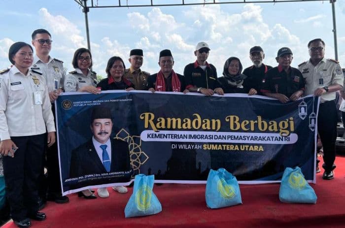 menimipas_distribusikan_2000_paket_bansos_di_medan_tuntungan