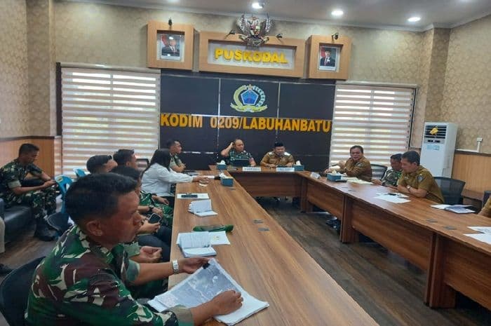 pemkab_labuhanbatu_siapkan_dua_lokasi_untuk_pembangunan_yonif_tp_tahap_iii_519_prajurit_sudah_tiba