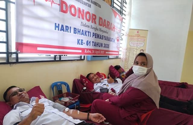 pegawai_lapas_narkotika_kelas_iia_pematangsiantar_gelar_donor_darah
