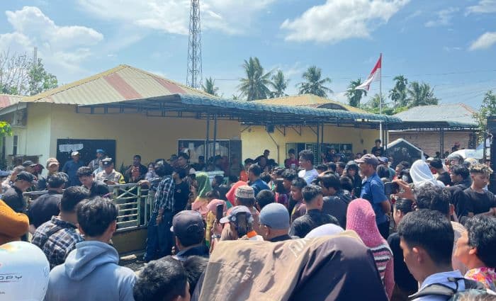 buntut_dugaan_korupsi_dana_desa_rp434_juta_kades_kota_galuh_sergai_diminta_mundur_