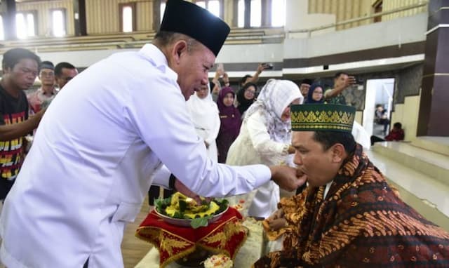 calon_jemaah_haji_asal_tapteng_masuk_kloter_14_terbang_ke_jeddah_7_mei_2026