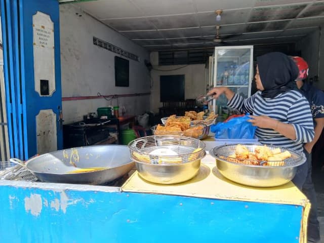 harga_minyak_goreng_di_atas_het_pedagang_gorengan_di_siantar_mengeluh