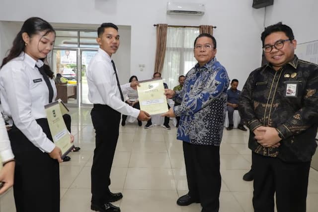 69_cpns_nakes_siantar_terima_sk_wali_kota_tekankan_profesionalisme