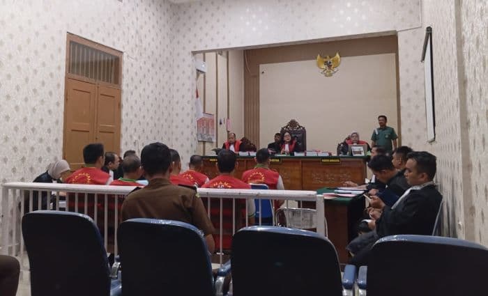 orang_tua_korban_tak_hadir_sidang_joe_frisco_di_pn_pematangsiantar_ditunda
