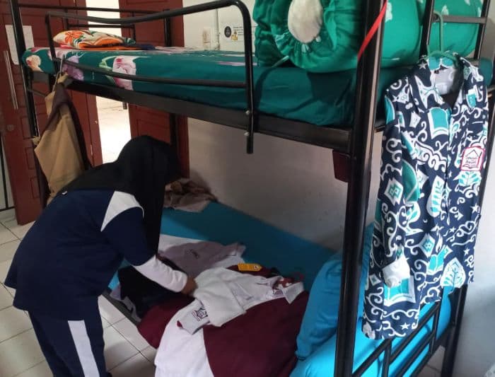 siswa_srmp_2_medan_tunggu_sepatu_dan_dua_jenis_seragam_dari_pusat
