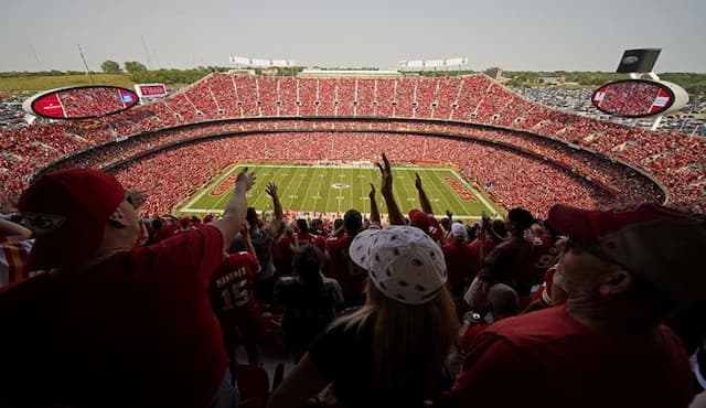 arrowhead_stadium_kansas_city_stadion_paling_bising_di_dunia_yang_siap_mengguncang_piala_dunia_2026