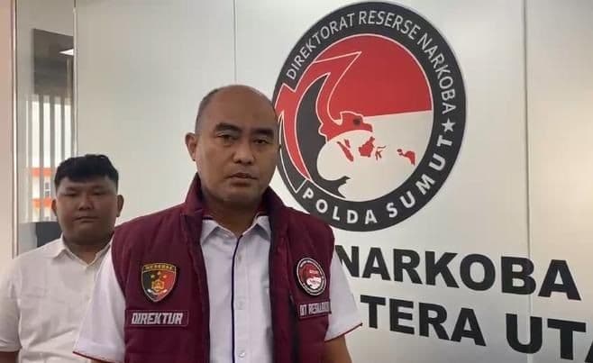 mahasiswa_ditangkap_di_kualanamu_sembunyikan_narkoba_dalam_kotak_kue_kacang