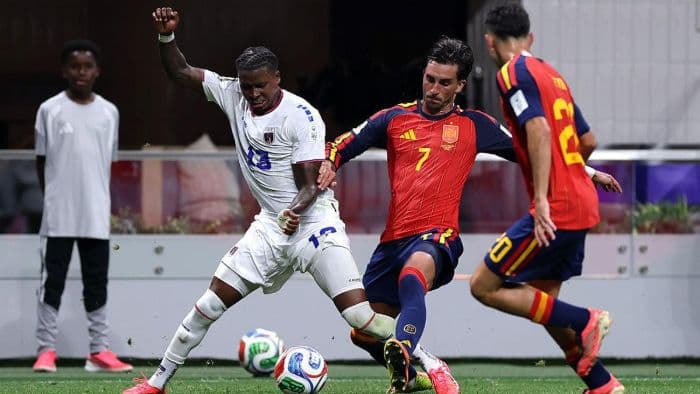 spanyol_vs_cape_verde_la_furia_roja_dipaksa_bermain_imbang_00_di_babak_pertama