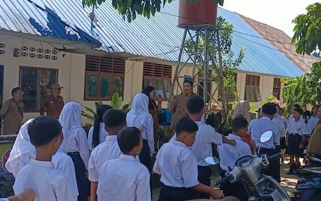 disdik_simalungun_pastikan_mpls_2026_bebas_bullying_dprd_minta_pengawasan_sekolah_diperketat