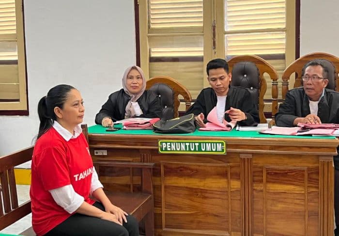 gadaikan_mobil_rental_rp5_juta_wanita_di_medan_dituntut_3_tahun_penjara
