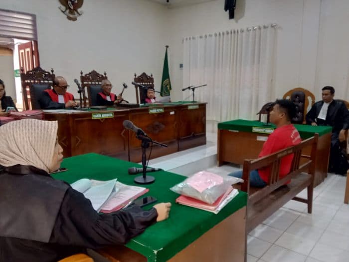 penikam_anak_kepling_di_medan_dituntut_10_tahun_penjara_korban_tewas_usai_duel