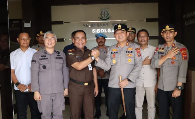 polres_tapteng_dan_kejari_sibolga_komit_perkuat_sinergi_dan_kolaborasi