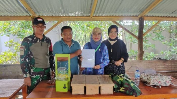 kelompok_tani_di_langkat_diajak_budidaya_lebah_kelulut