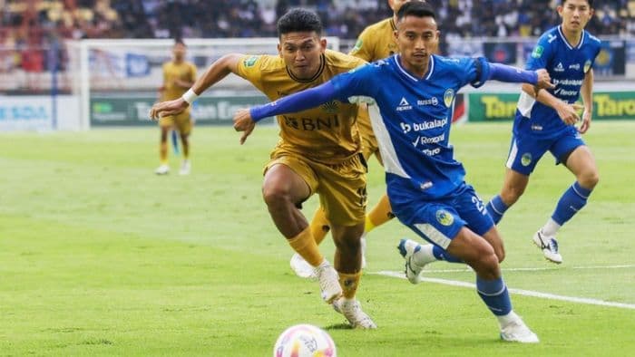 psim_yogyakarta_vs_arema_fc_prediksi_susunan_pemain_link_live_streaming_super_league_2025