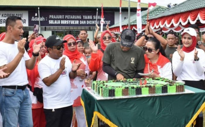 wali_kota_sibolga_tni_harus_tetap_jadi_garda_terdepan_nkri