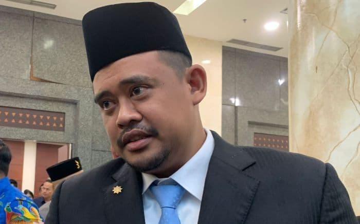 gubenur_bobby_ajak_warga_jaga_predikat_green_card_unesco_untuk_danau_toba