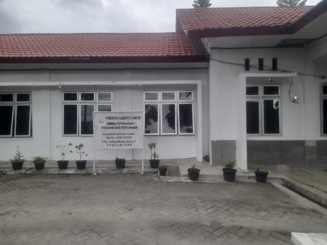 kemarau_panjang_ganggu_penyaluran_pupuk_subsidi_di_samosir
