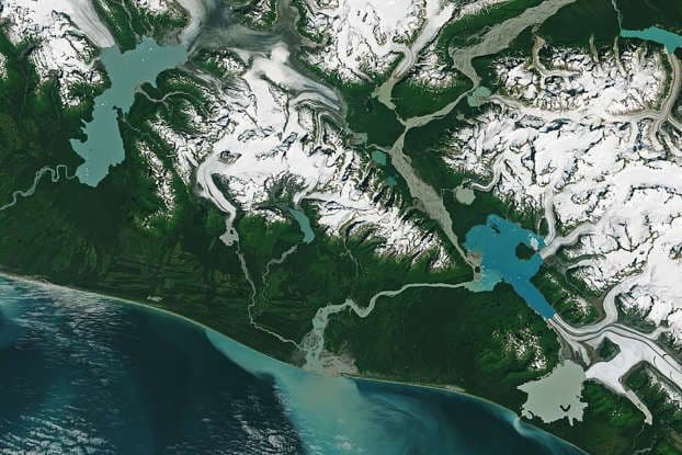 pulau_baru_muncul_di_alaska_setelah_gletser_mencair