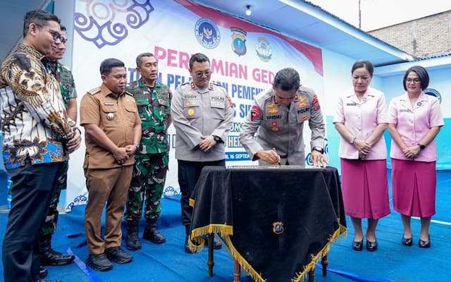 resmikan_gedung_sppg_polres_sibolga_kapolda_ini_dukung_program_mbg_presiden