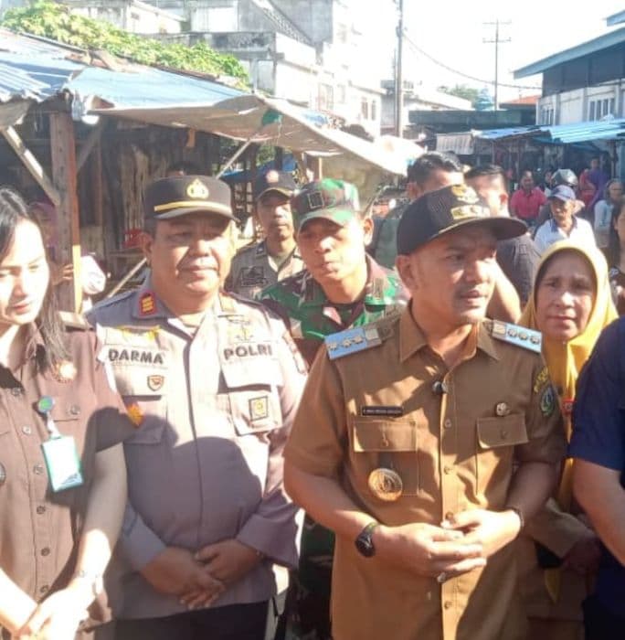 wali_kota_tebing_tinggi_pastikan_pedagang_pasar_inpres_tidak_direlokasi