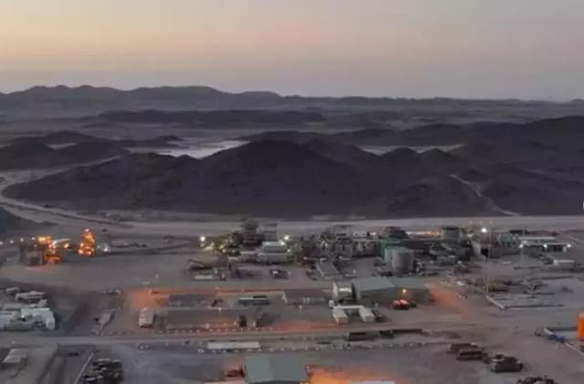 arab_saudi_temukan_110_juta_ton_bijih_mengandung_uranium_di_madinah