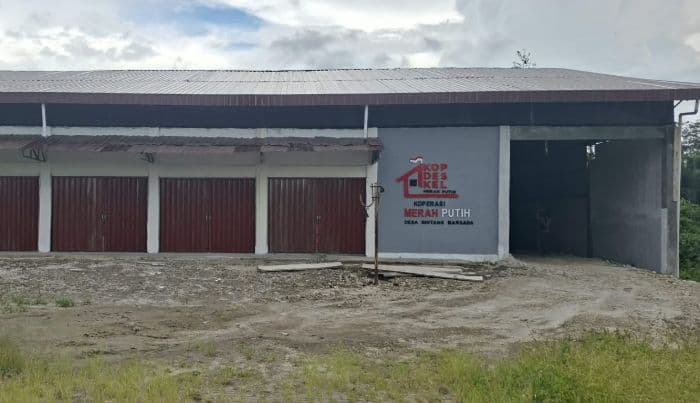 diduga_asal_jadi_bpkp_diminta_audit_menyeluruh_proyek_gerai_kdkmp_di_dairi_