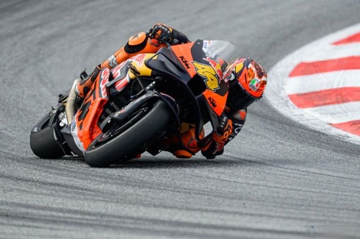 gantikan_vinales_yang_cedera_pol_esparago_kembali_tampil_di_motogp_austria_