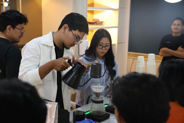 lps_medan_bekali_generasi_muda_dengan_kreativitas_dan_peluang_usaha