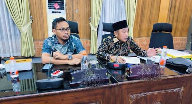 pansus_plasma_dprd_batu_bara_akan_panggil_13_perusahaan_sawit