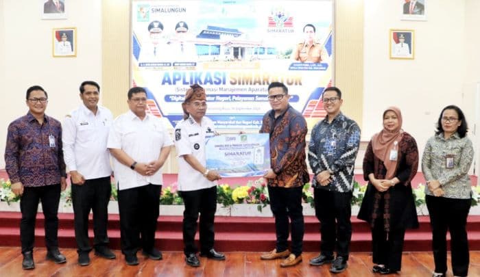 pemkab_simalungun_digitalisasi_data_aparatur_nagori_lewat_simaratur