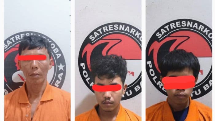 polisi_ringkus_tiga_terduga_pengedar_sabu_barang_bukti_1560_gram