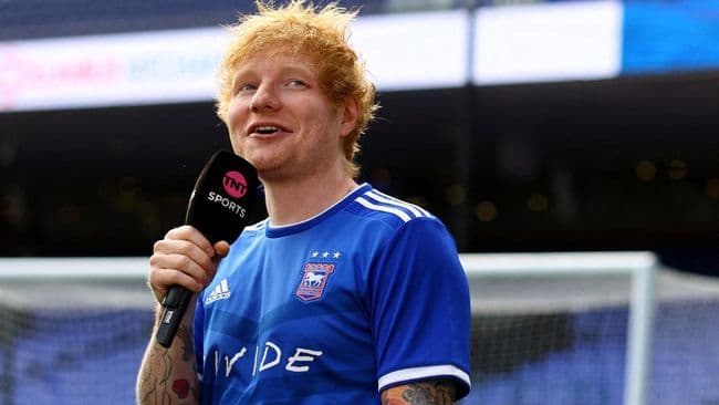 usai_macklemore_didepak_4_musisi_mundur_dari_tur_ed_sheeran_karena_bela_palestina