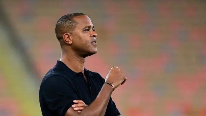 patrick_kluivert_dipecat_dari_pelatih_timnas_indonesia_begini_respon_media_belanda