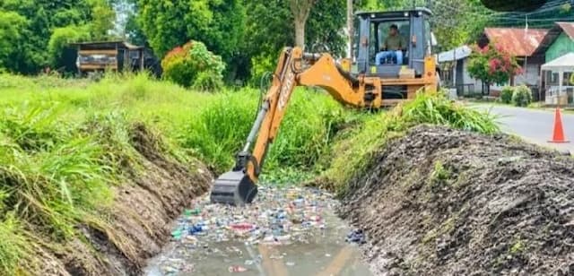cegah_genangan_saat_musim_hujan_sdabmbk_deli_serdang_normalisasi_parit_di_klumpang_kebun